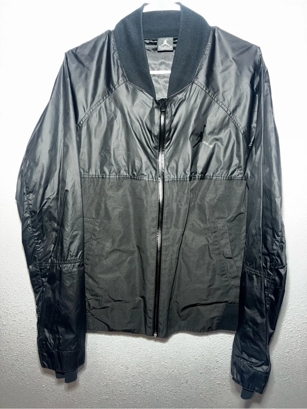 Jordan Men's Black Full-Zip Windbreaker Jacket